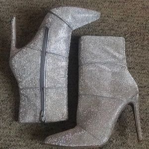 Winona Steve Madden Booties